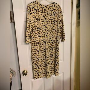 J. McLaughlin Black Beige Geometric Pebble Sheath Dress XL S 3/4 sleeves Women’s